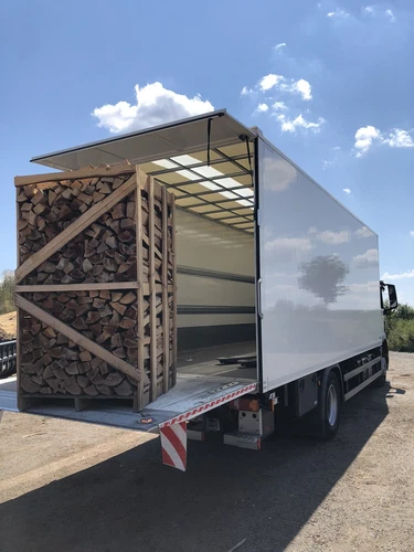 buchenholz brennholz feuerholz kaminholz 980kg buchenholz brennholz feuerholz kaminholz 980kg